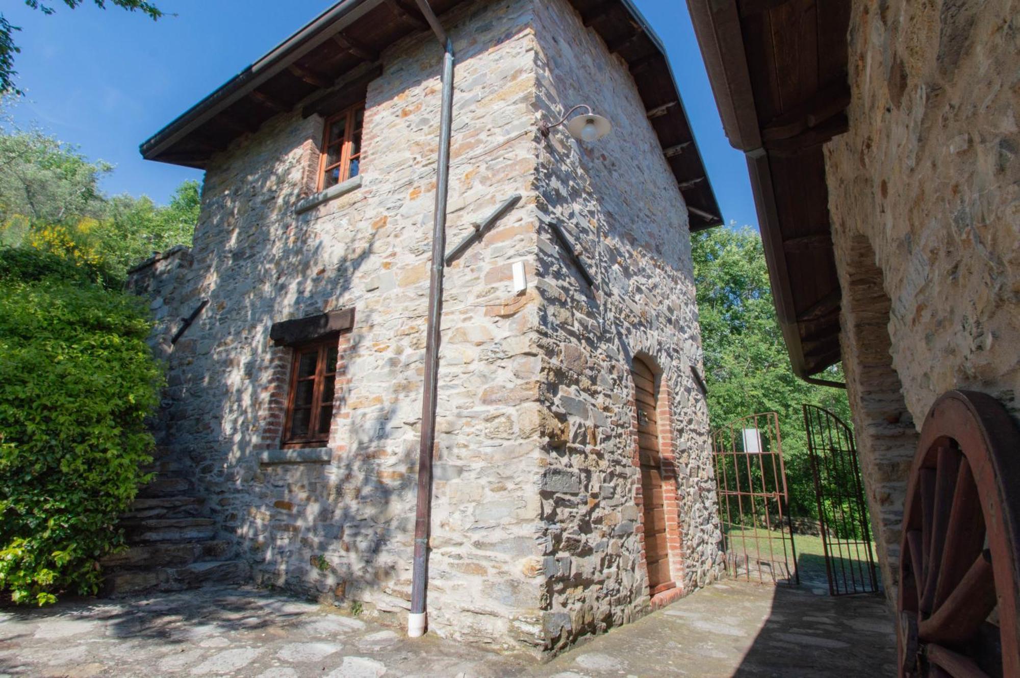 Casa Vacanze La Casala Apartment Fivizzano Exterior photo